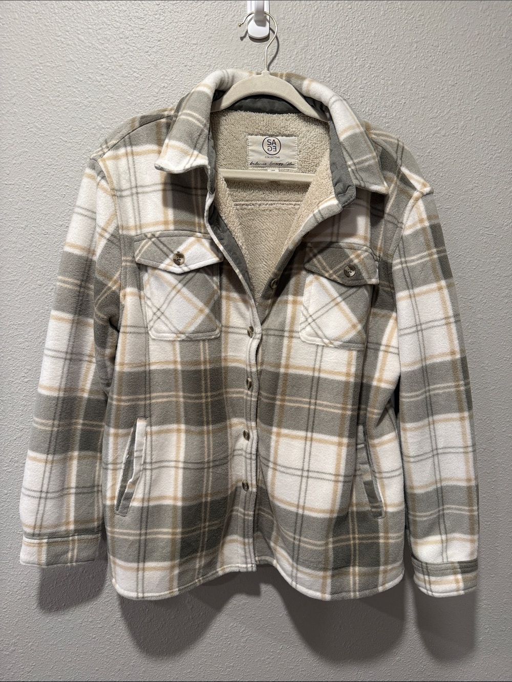 Plaid Sherpa-Lined Jacket - Cream & Gray